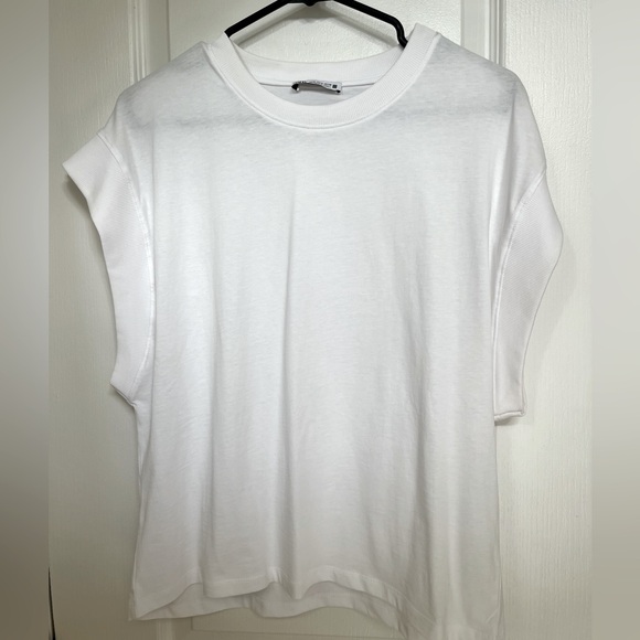 Zara shirt round ribbed neck-short/wide sleeves (ribbed as well) White-Cotton - Picture 1 of 8